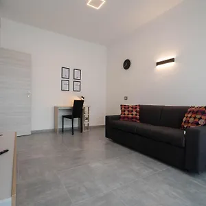 Appartamento L&m, Rhomilanofiera, Bollate