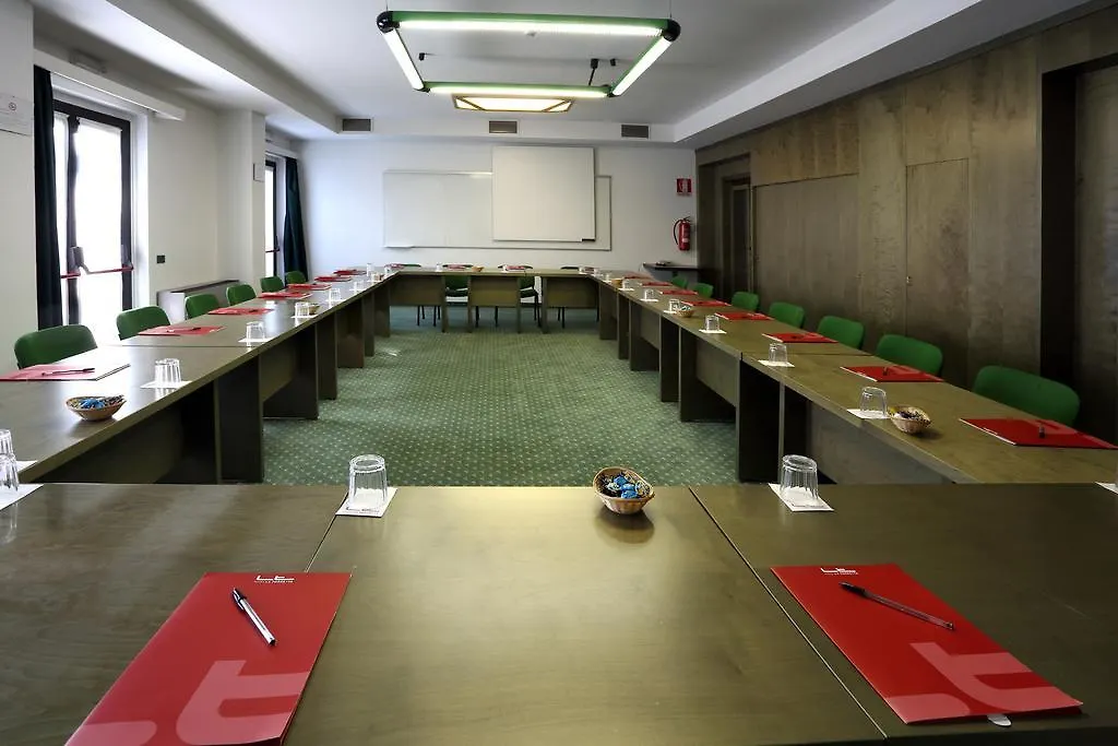 בולאטה Hotel La Torretta 3*,